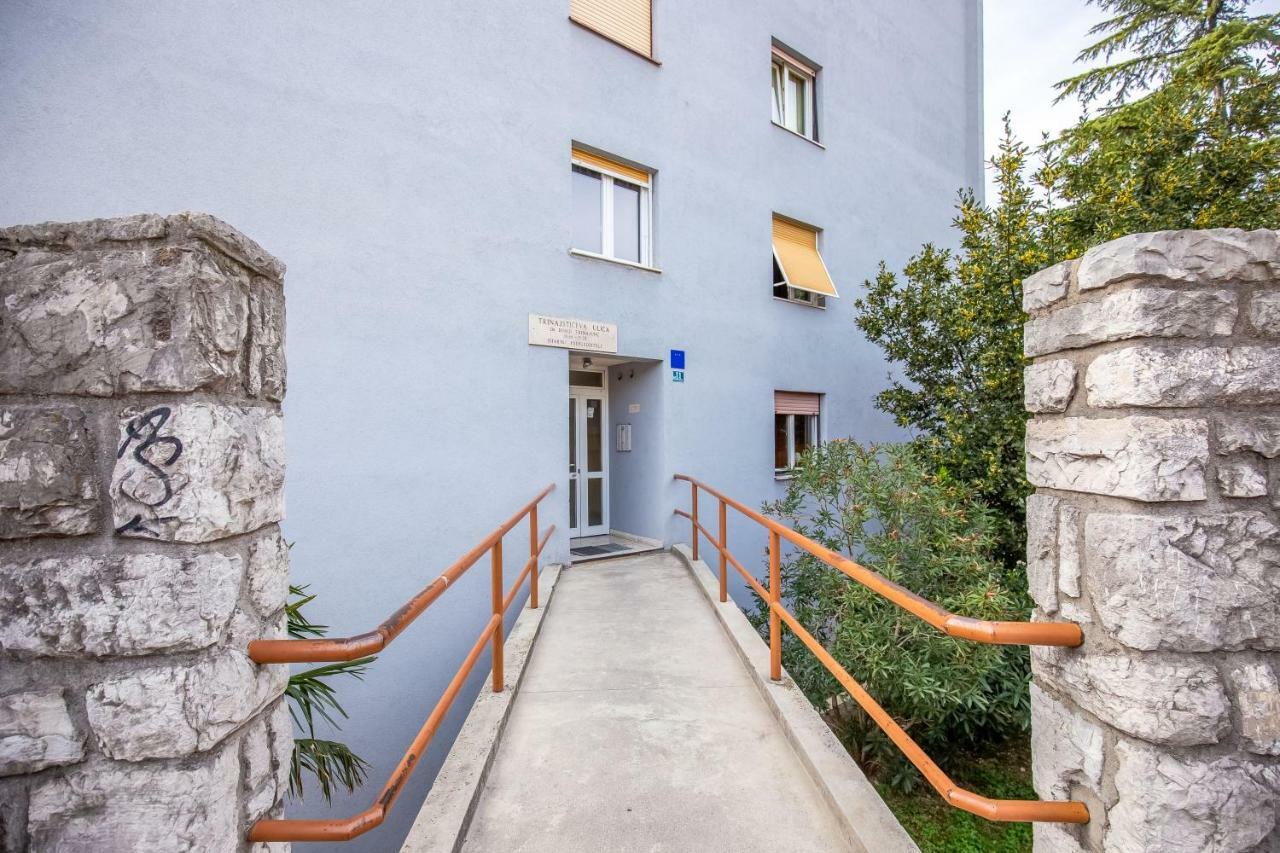 Nino Apartment